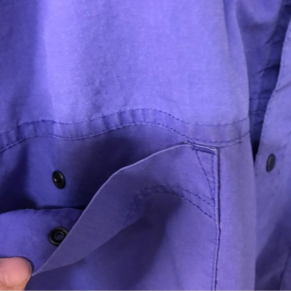 *Vintage* Patagonia Men’s bright purple snap button long sleeve shirt size M - Picture 5 of 10